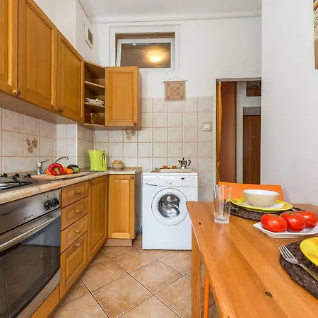 P&o Plac Zbawiciela Apartmán