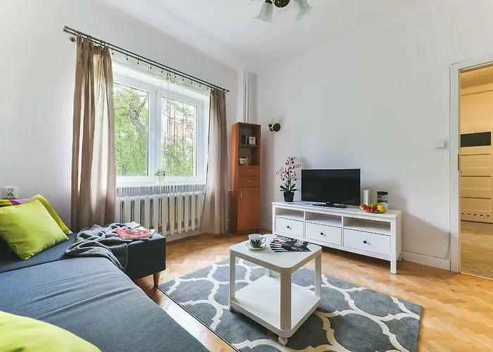 P&o Plac Zbawiciela Warszawa