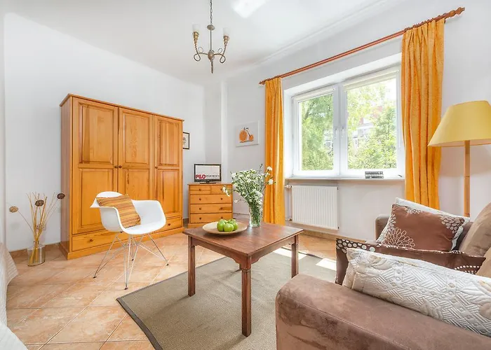 P&o Plac Zbawiciela Warszawa